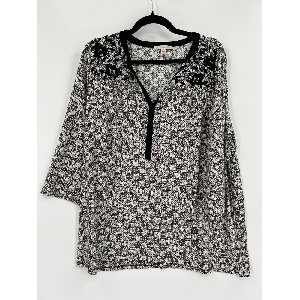 Cato Est. 1962 2X Brown Tunic Floral Embroidered Bloomcore 3/4 Sleeve V-Neck